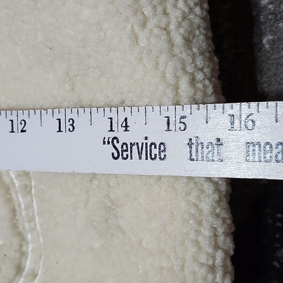 VICTORIA SECRET 2021 OFF WHITE EMBROIDERED SHERPA LOGO TOTE BAG - Picture 4 of 10